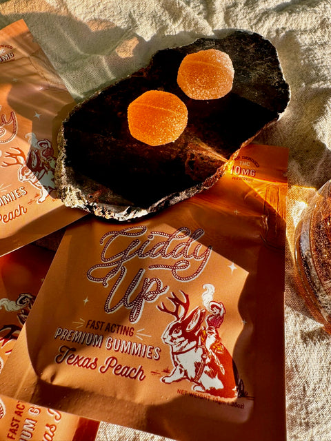 10MG THC Giddy Up Gummies in Texas Peach (SOCIAL) - 10 Servings